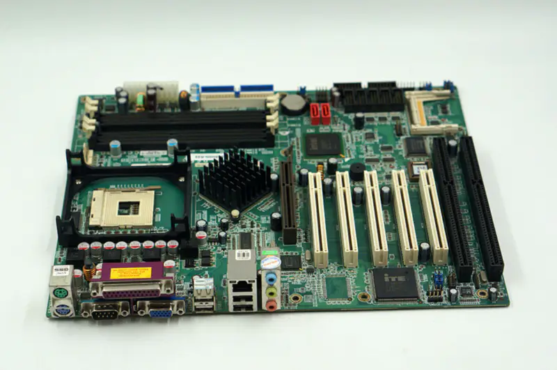 Carte mère IEI IMBA-8650GN R22 R21 R20