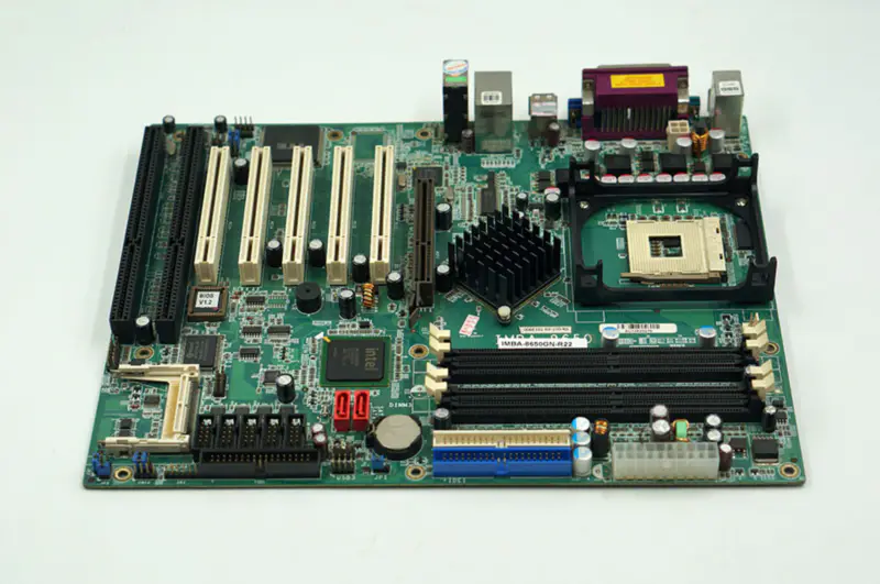 Carte mère IEI IMBA-8650GN R22 R21 R20