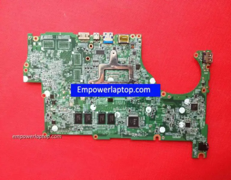 Acer M5-583 DAZRQMB18F0 NBMB711002 Carte mère