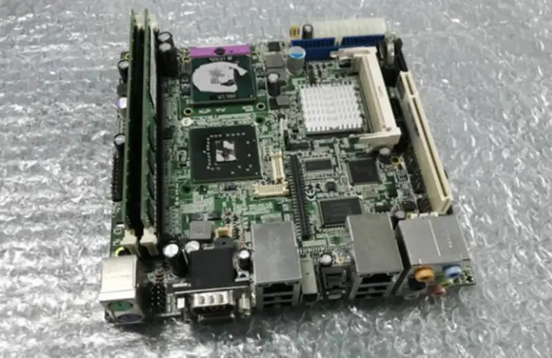 Carte mère de contrôle industriel NEXCOM MI910FE
