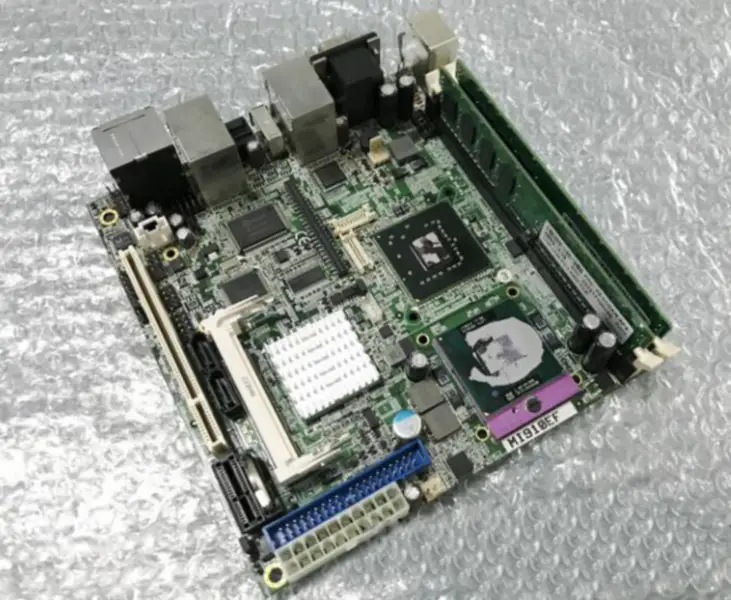 Carte mère de contrôle industriel NEXCOM MI910FE