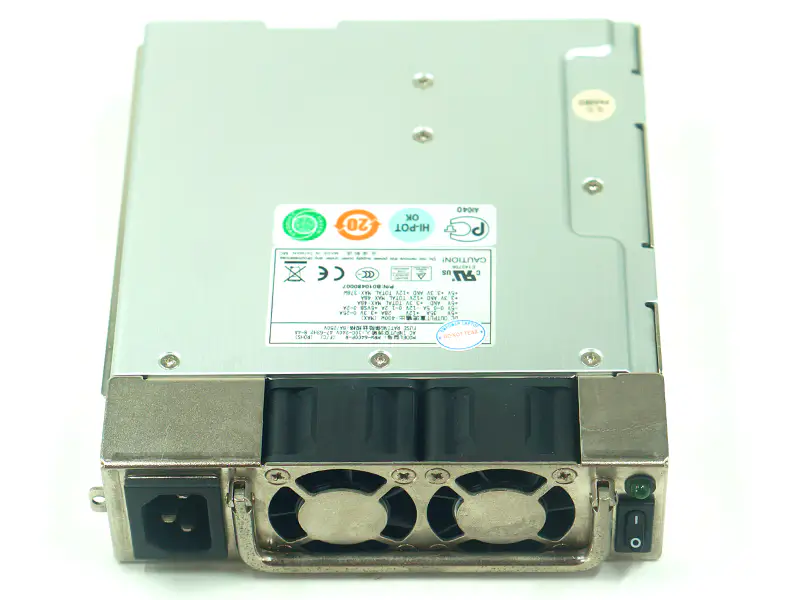 Zippy Emacs MRW-6400P-R Alimentation électrique