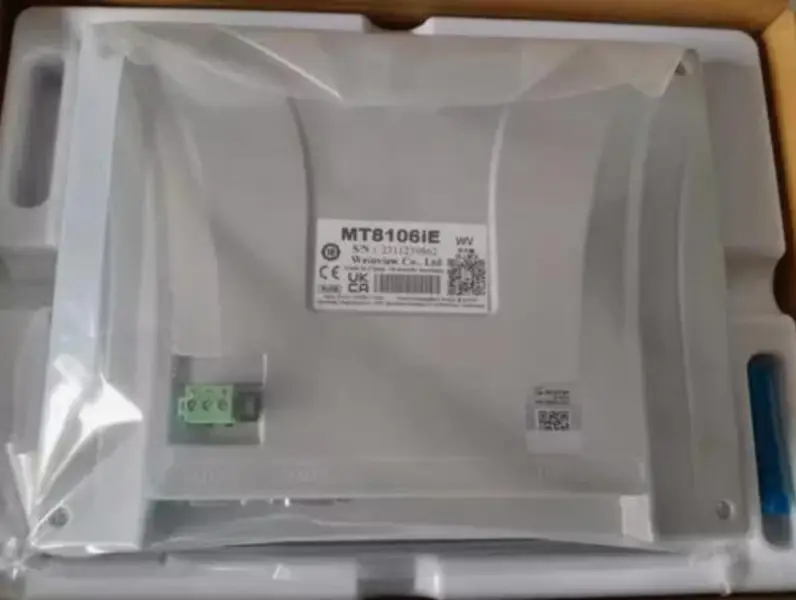 Interface homme-machine Weintek MT8106IE