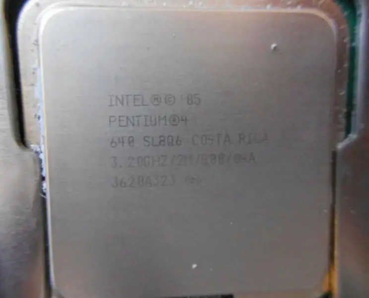 ND237 Carte mère Dell Optiplex GX620+PEN 4 SL8Q6 CPU CHO15 HJ781 X9681 CJ335 F8096 ND237