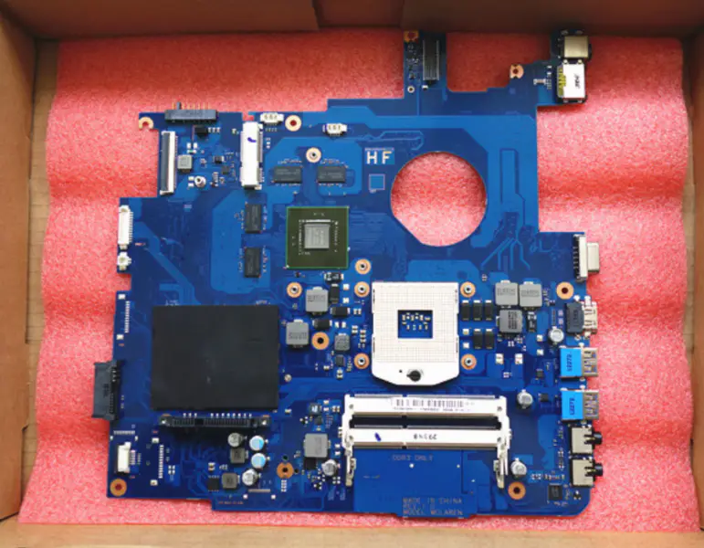 Samsung NP550P5C 550P5C Carte mère GT650M 2GB
