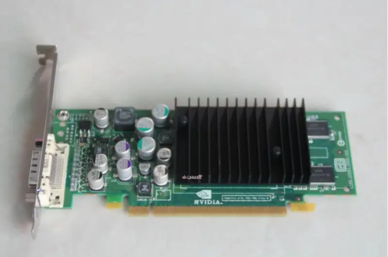 Carte graphique Quadro NVS 285 128MB 64-bit PCI Express x16