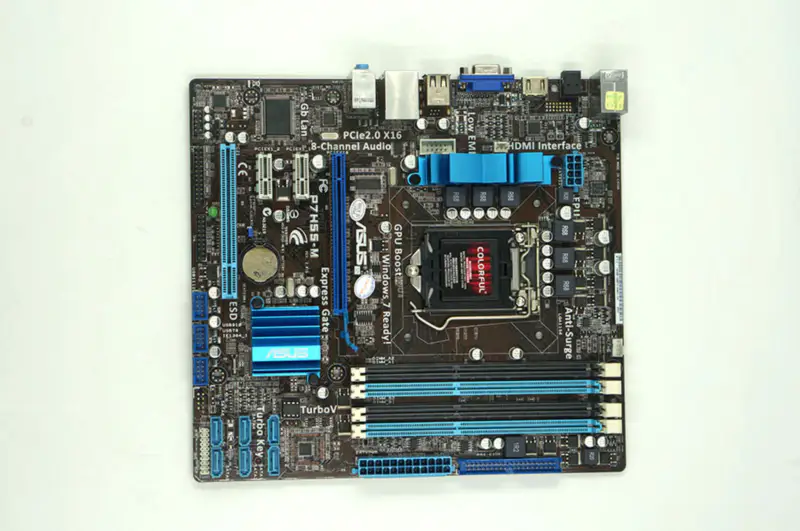 Carte mère Asus P7H55-M LGA 1156 H55