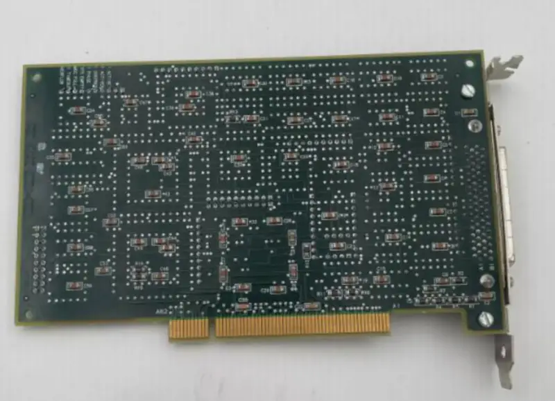 Carte NI PCI-4148 3801-003