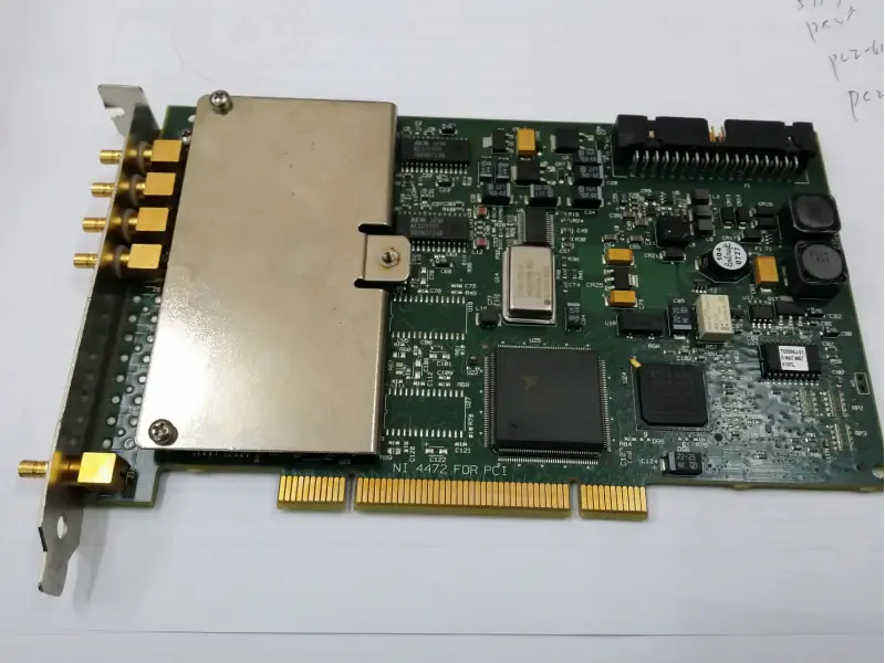 NI PCI-4474 778729-01 4-channel 24-bit carte d'acquisition de signal dynamique
