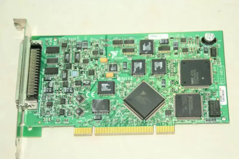 NI PCI-6014 Carte d'acquisition de données
