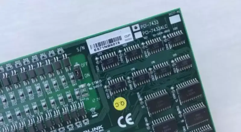 ADLINK PCI-7433 Carte de capture PCI / carte I/O numérique à haute vitesse