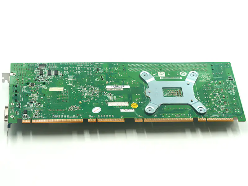 Carte mère IEI PCIE-Q670-R20
