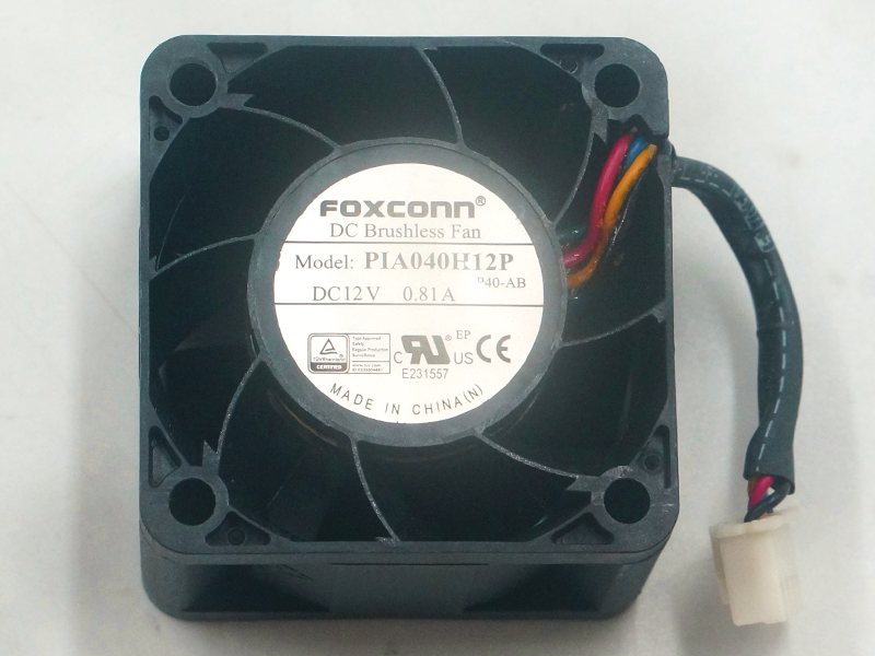 FOXCONN PIA040H12P Ventilateur