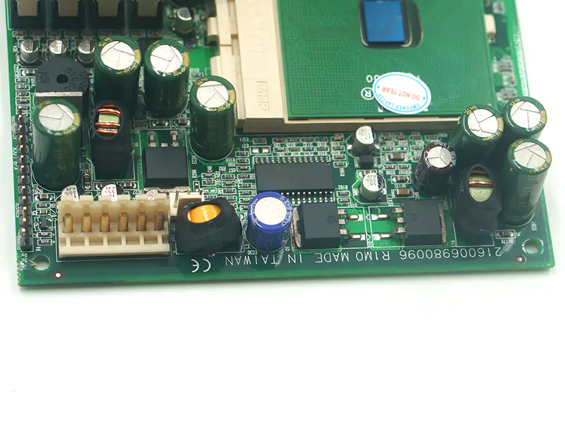 Carte mère Portwell ROBO-698 216006980096 R1M0