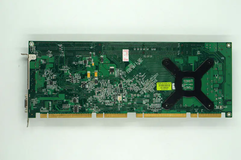 Portwell ROBO-8913VG2AR-VA BIOS:R1.00 B9305373AB18913821 carte mère industrielle