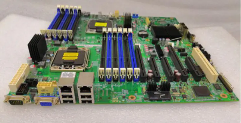 Carte mère pour serveur Intel S2400GP