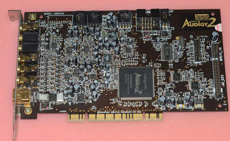 Carte son Creative Sound Blaster Audigy 2 SB0240 7.1 Channel PCI Sound Card