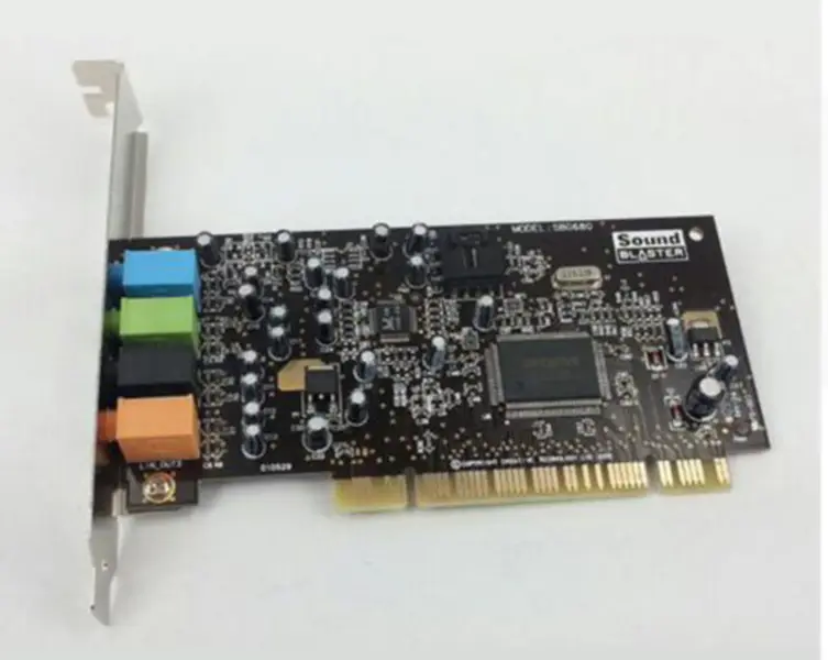 Carte son PCI Creative Sound Blaster SB0680 5.1 Channel
