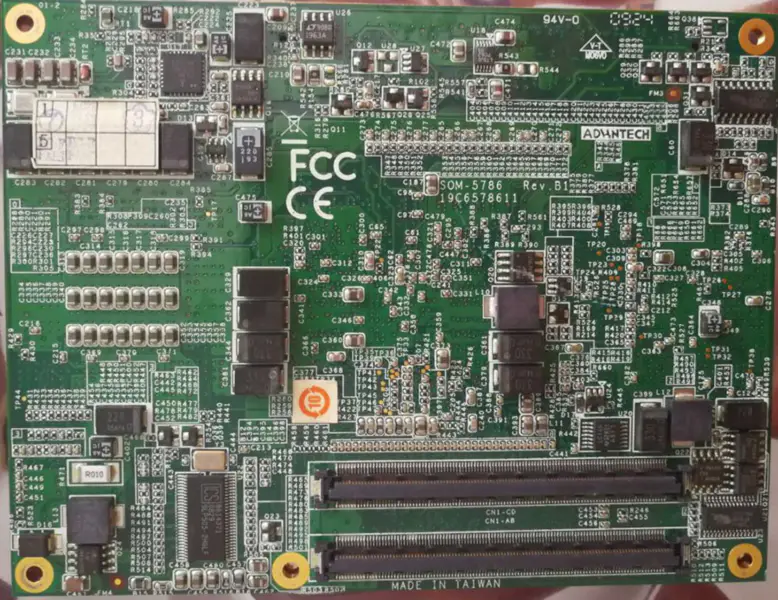 Advantech SOM-5786 REV B1 carte mère pour équipement industriel