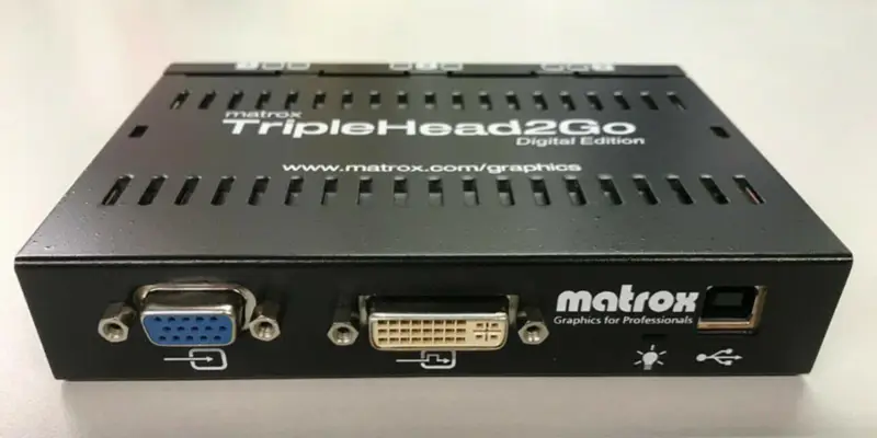 Matrox TripleHead2Go Digital T2G-D3D-IF Adaptateur multi-affichage