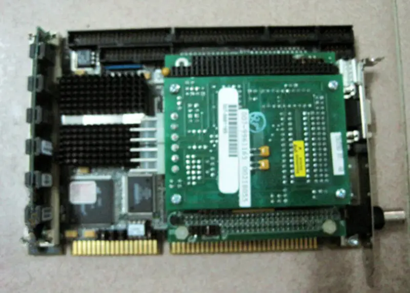 T806 T806DBA_3BZc-44 Carte mère de contrôle industriel demi-taille ISA