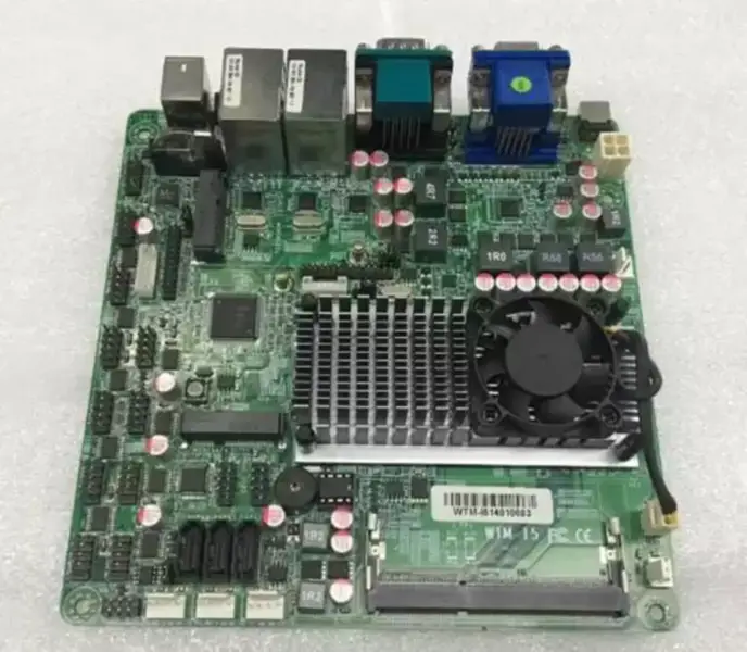17X19 TN-C1037U Carte mère industrielle double cœur LVDS avec 10 COM