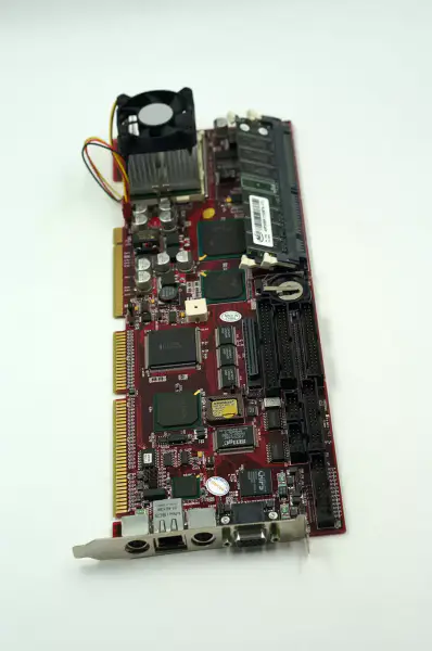 Carte mère Crystal V10308 REV. 1.2 Socket 370 Intel 440BX chipset Pentium III LAN VGA SCSI interface carte mère