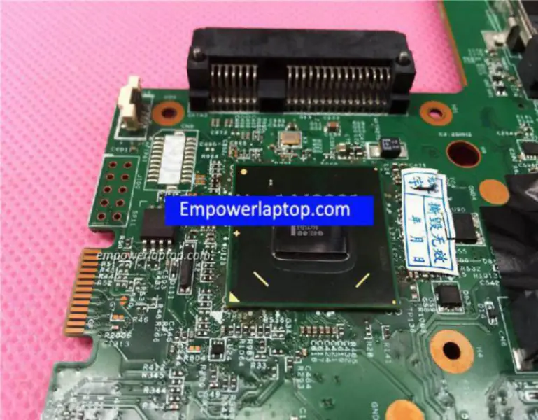 Carte mère Asus W520