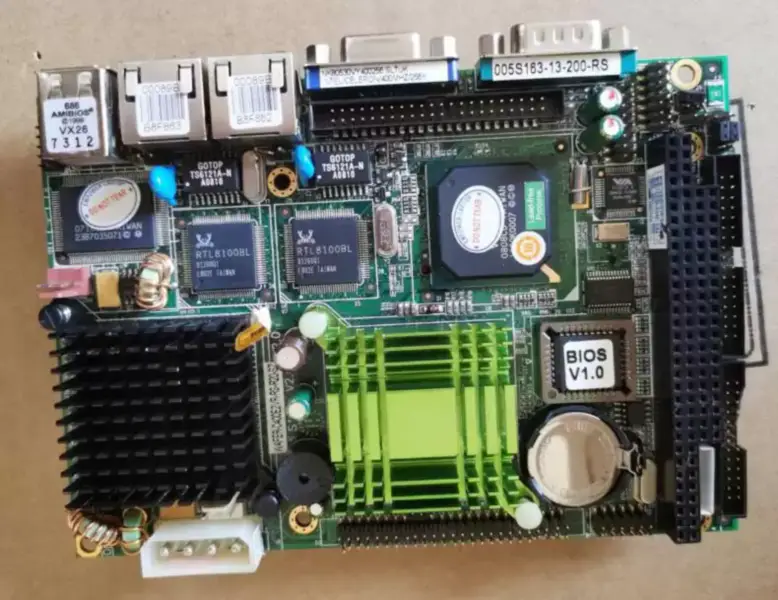 Carte mère WAFER-C400E2VR-RS-R20-SZ