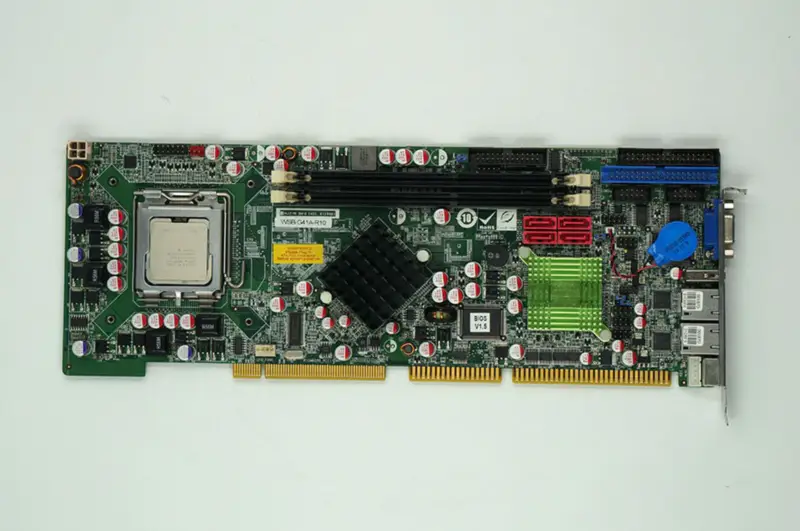 Carte mère industrielle IEI WSB-G41A-R10