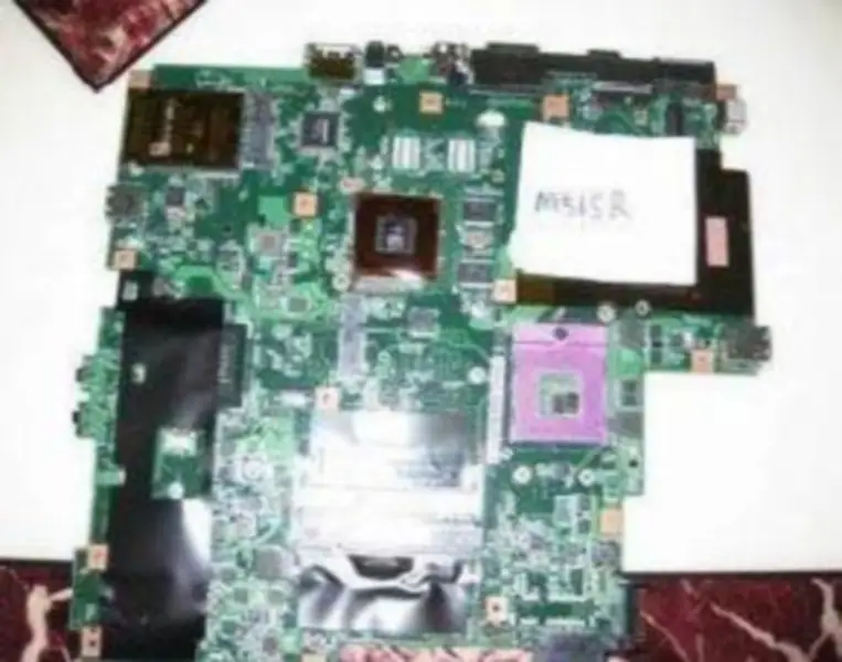 Carte mère Asus X57V