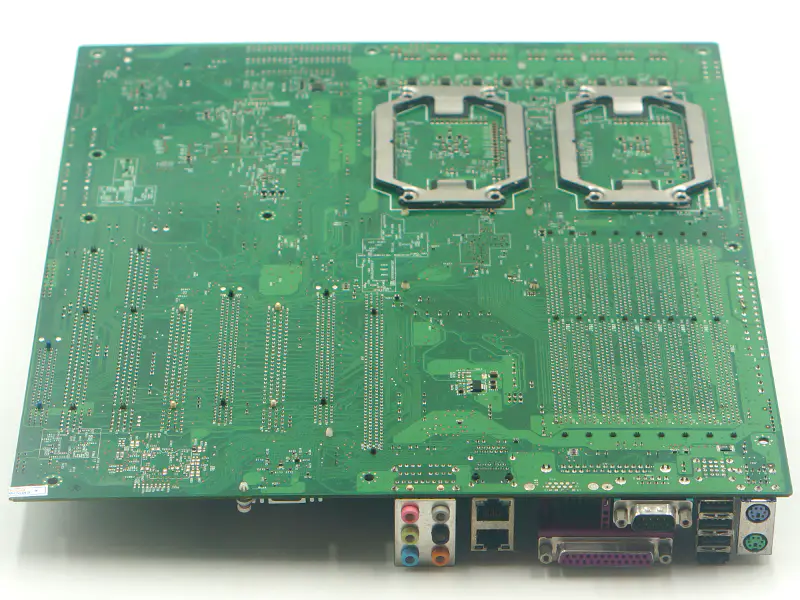 Carte mère Supermicro X7DWA-N pour serveur