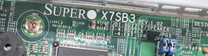 Carte mère SuperMicro X7SB3 REV 1.02 pour serveur