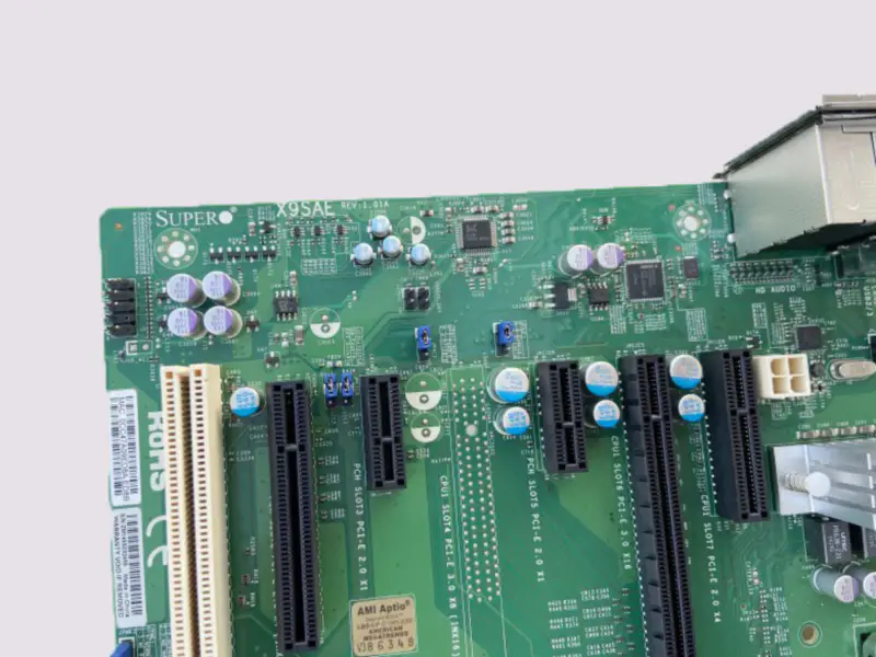 Carte mère industrielle Supermicro X9SAE REV:1.01A