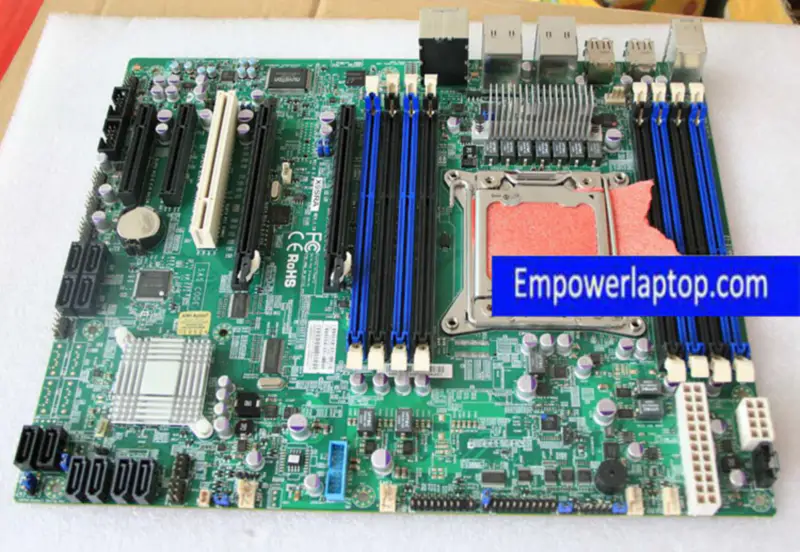 Carte mère SuperMicro X9SRA Server LGA2011 C602 X79