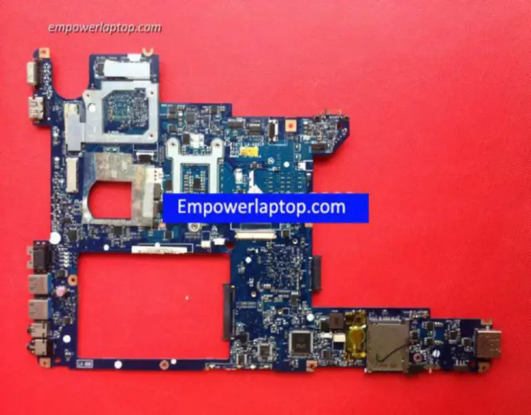 Carte mère Lenovo Y470 N12P-GT-A1 LA-6881P
