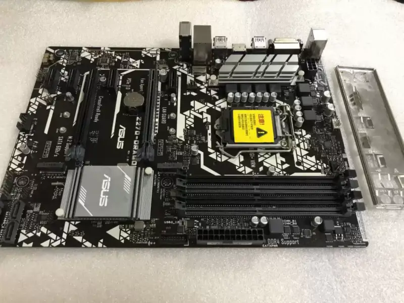 Carte mère Asus Z270-DRAGON LGA1151 DDR4 32G ATX 6GPUs