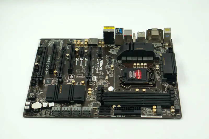 Carte mère ASROCK Z87 Extreme 4 LGA1150 DDR3 32G ATX