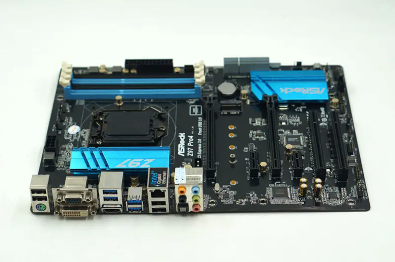 Carte mère Asrock Z97 Pro4 Z97 DDR3 LGA1150