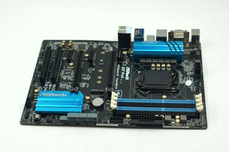 Carte mère Asrock Z97 Pro4 Z97 DDR3 LGA1150