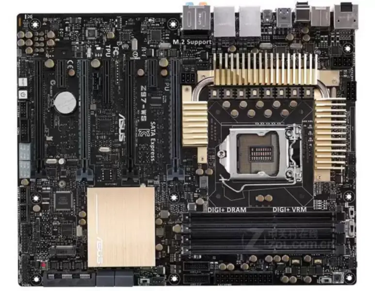 Carte mère Asus Z97-WS LGA1150 DDR3 ATX