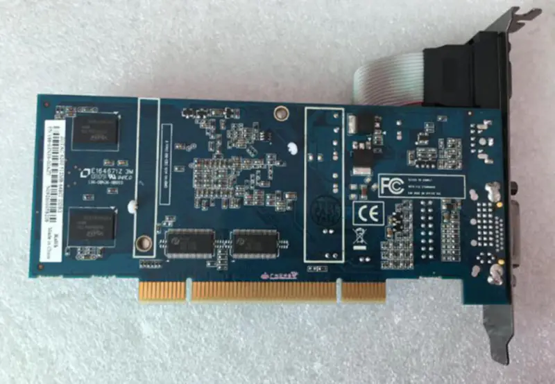 Carte graphique ZOTAC GeForce 6200 512MB 64BIT DDR2 6200