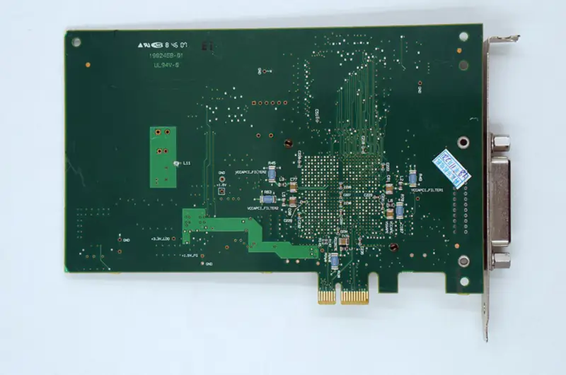 Carte d'acquisition NI PCIe-GPIB